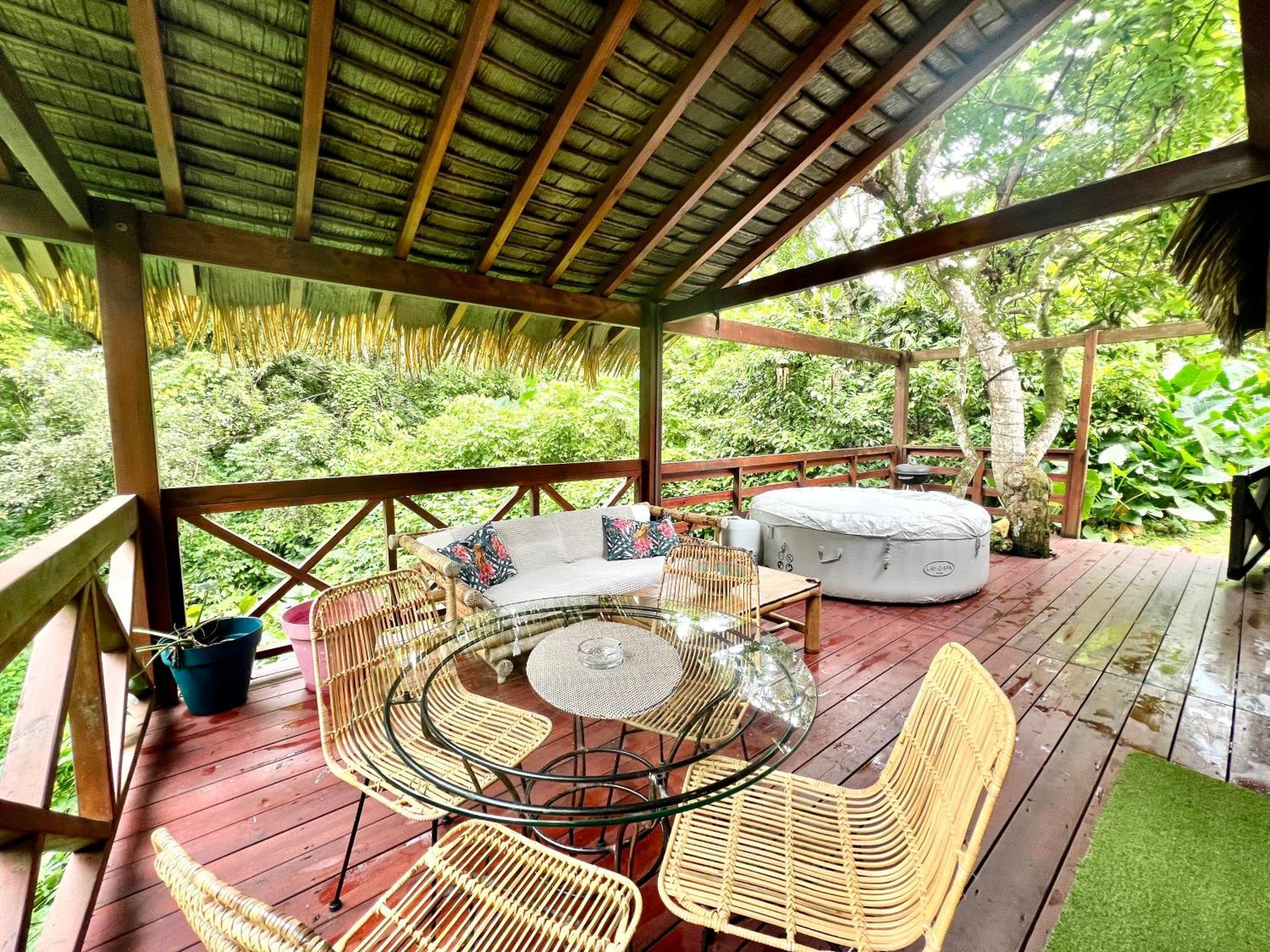 Ti Zaboka Chalet , Spa Privatif เลส์อาบิมส์ ภายนอก รูปภาพ